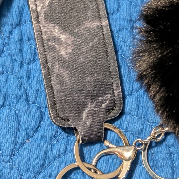 Keychain Or Bag Charm Black Fur Pom Pom Keychain - Picture 3 of 14